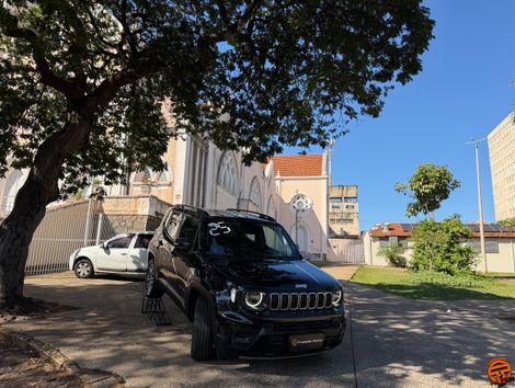 Jeep Renegade Long. T270 1.3 TB 4x2 Flex Aut.