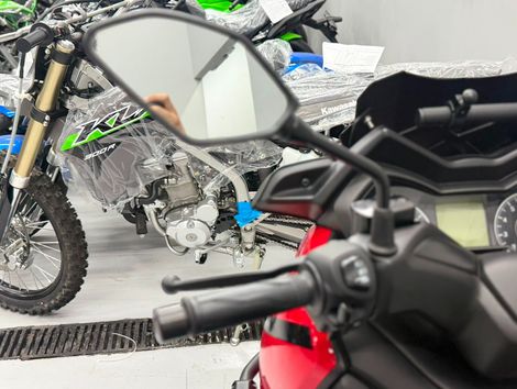 YAMAHA XMAX 250 ABS