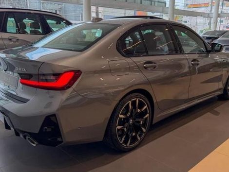 BMW 320iA 2.0 TB M Sport A.Flex/M.Sport 4p