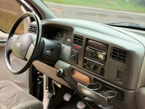 Ford F-250 XLT 3.9 4x4 TB Diesel