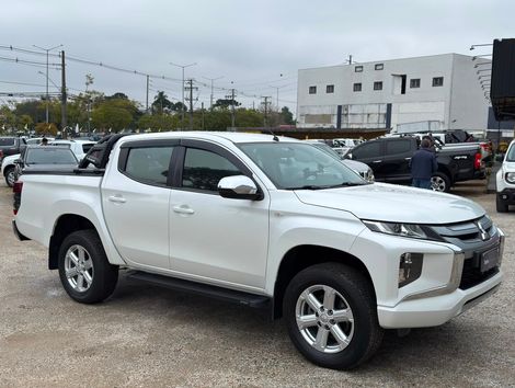 Mitsubishi L200 Triton Sport GLS 2.4 CD Diesel Aut.
