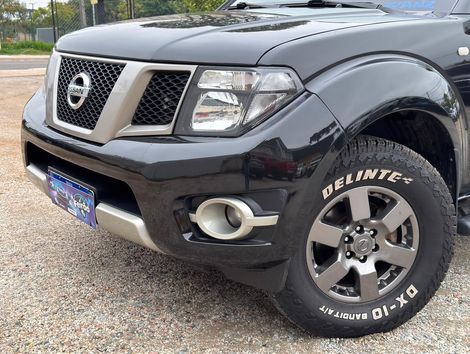 Nissan Frontier SV AT.CD 4x4 2.5 TB Diesel Mec.
