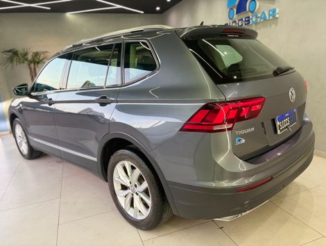 VolksWagen TIGUAN Allspac Comf 250 TSI 1.4 Flex