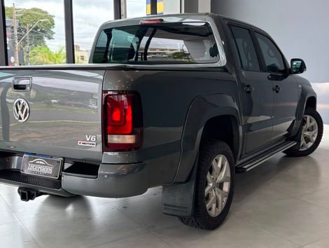 VolksWagen AMAROK Highline CD 3.0 4x4 TB Dies. Aut.