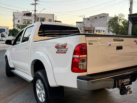 Toyota Hilux CD SRV D4-D 4x4 3.0 TDI Diesel Aut