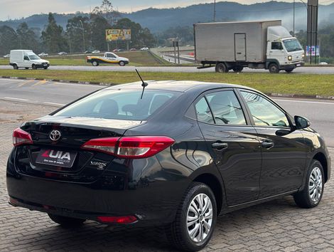 Toyota YARIS XL Sedan 1.5 Flex 16V 4p Aut.