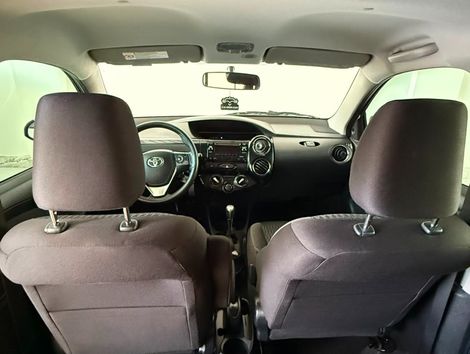 Toyota ETIOS X Plus 1.5 Flex 16V 5p Aut.
