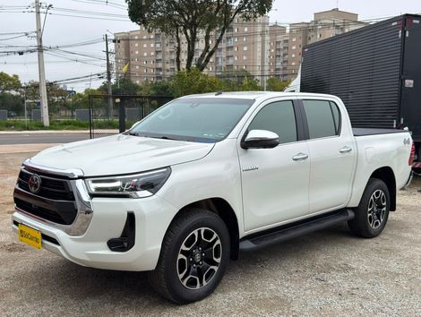 Toyota Hilux CD SRX 4x4 2.8 TDI 16V Diesel Aut.