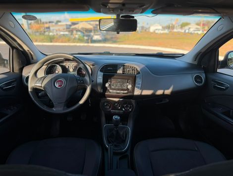 Fiat Bravo ESSENCE 1.8 Flex 16V 5p