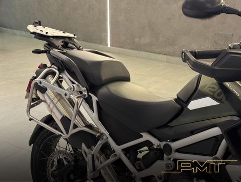 TRIUMPH TIGER 1200 RALLY PRO