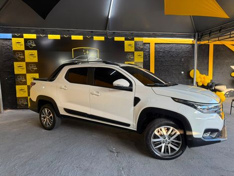 Fiat Strada Volcano 1.3 Flex 8V CD