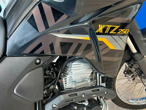 YAMAHA XTZ 250 LANDER 249cc/LANDER BLUEFLEX/ABS