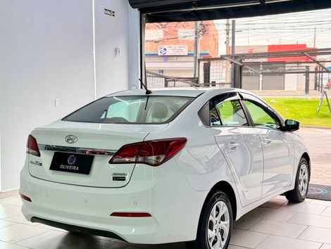 Hyundai HB20S C.Style/C.Plus1.6 Flex 16V Aut. 4p