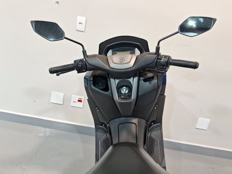 YAMAHA NMAX Connected 160 ABS