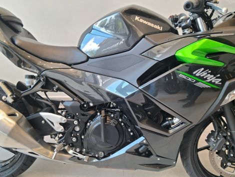 KAWASAKI NINJA 500