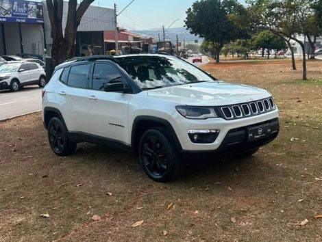 Jeep COMPASS LONGITUDE 2.0 4x4 Dies. 16V Aut.