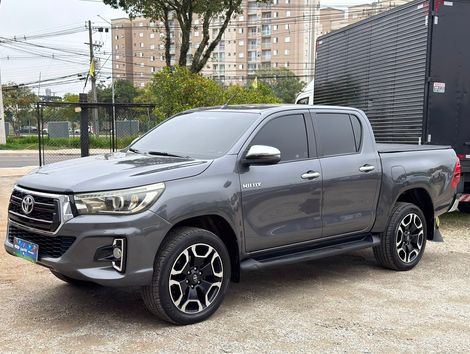 Toyota Hilux CD SRV 4x4 2.8 TDI Diesel Aut.
