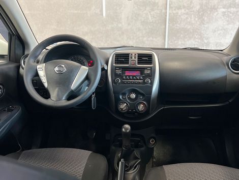 Nissan VERSA 1.0 12V FlexStart 4p Mec.
