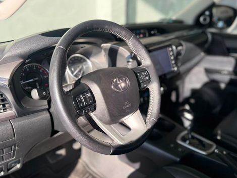 Toyota Hilux CD SRX 4x4 2.8 TDI 16V Diesel Aut.