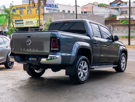 VolksWagen AMAROK Highline CD 3.0 4x4 TB Dies. Aut.