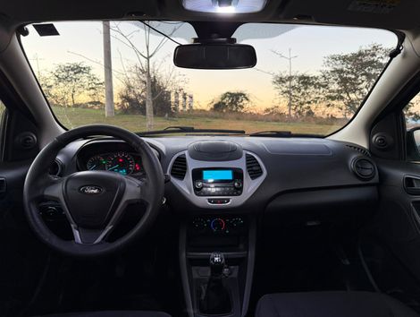 Ford Ka 1.5 Sedan SE 12V Flex 4p Mec.