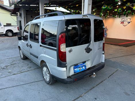 Fiat Doblo ESSENCE 1.8 Flex 16V 5p
