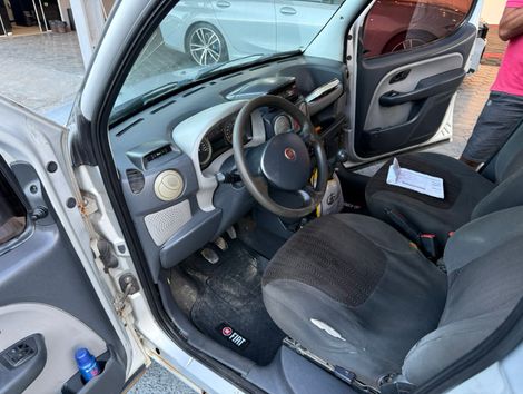 Fiat Doblo ESSENCE 1.8 Flex 16V 5p