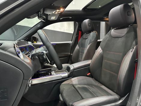 Mercedes GLB 35 AMG 4MATIC 2.0 Turbo Aut. (Híb.)
