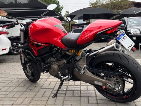 Ducati MONSTER 821