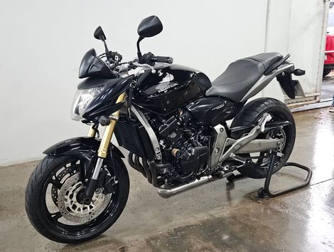 HONDA CB 600F HORNET