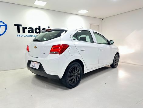Chevrolet ONIX HATCH LT 1.0 8V FlexPower 5p Mec.