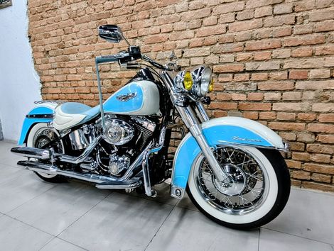 Harley SOFTAIL DELUXE  FLSTN