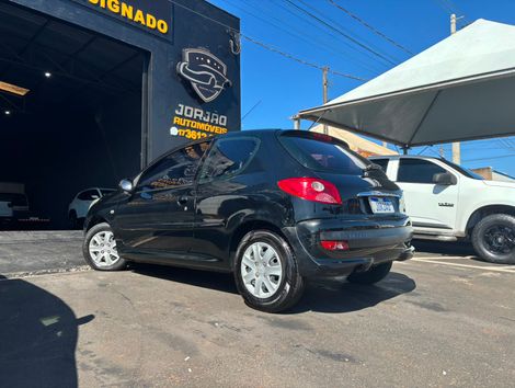 Peugeot 207 XR 1.4 Flex 8V 3p