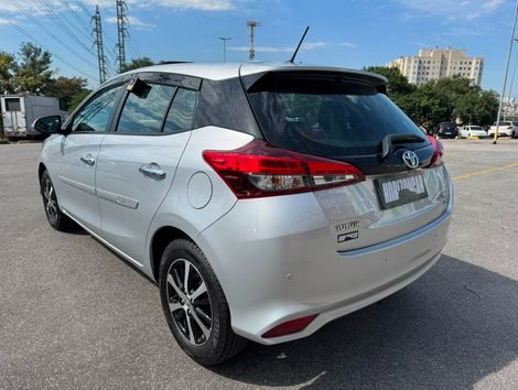 Toyota YARIS XLS 1.5 Flex 16V 5p Aut.