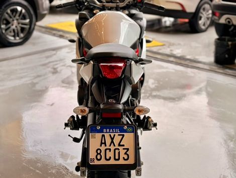 YAMAHA XJ6 F