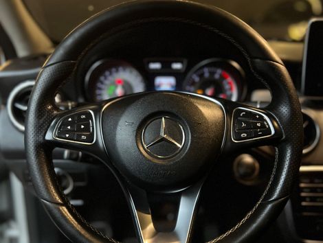 Mercedes GLA 200 Advance 1.6/1.6 TB 16V Flex Aut.