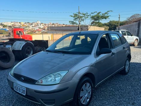Ford Focus 1.6 S/SE/SE Plus Flex 8V/16V  5p