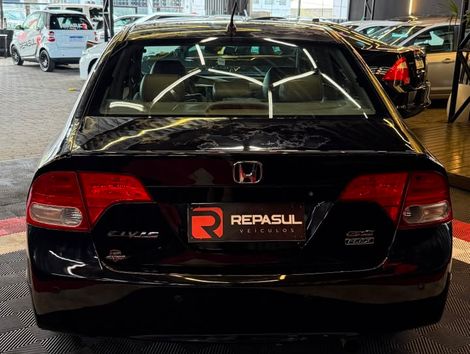 Honda Civic Sedan EXS 1.8/1.8 Flex 16V Aut. 4p