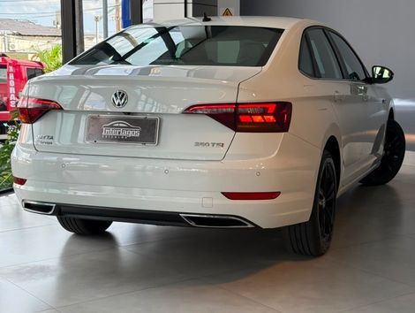 VolksWagen JETTA R-Line 250 TSI 1.4 Flex 16V Aut.