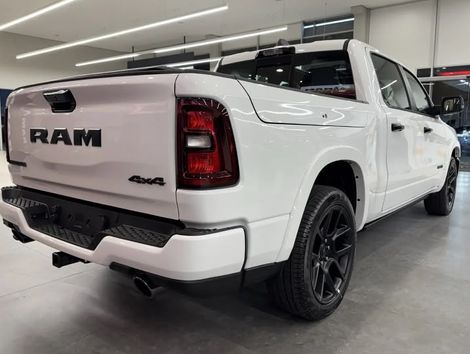 RAM 1500 LARAM. NIGHT ED. BI-TB 3.0 4x4 Aut.