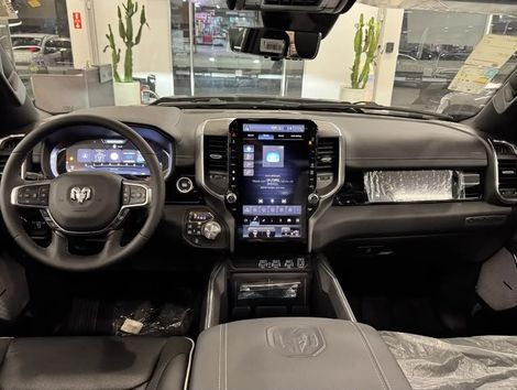 RAM 1500 LARAM. NIGHT ED. BI-TB 3.0 4x4 Aut.