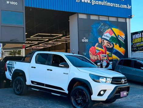 Toyota Hilux CD SR CHALL. 4x4 2.8 TDI Dies Aut.