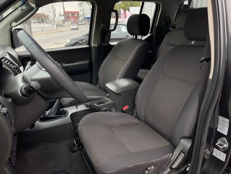 Nissan Frontier XE CD 4x2 2.5 TB Diesel
