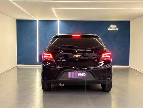 Chevrolet ONIX HATCH LT 1.0 8V FlexPower 5p Mec.