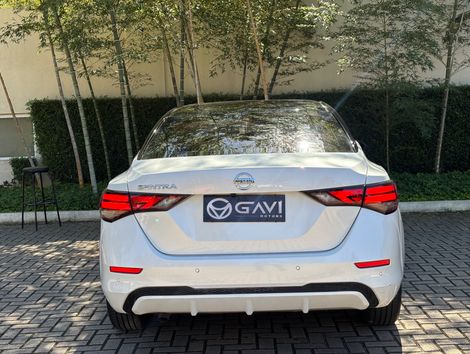 Nissan Sentra Advance 2.0 16V Aut.