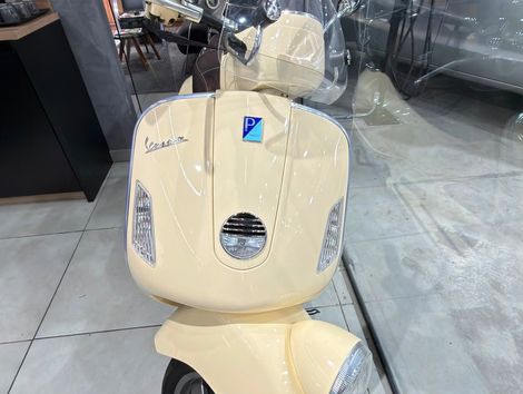 VESPA GTV 300