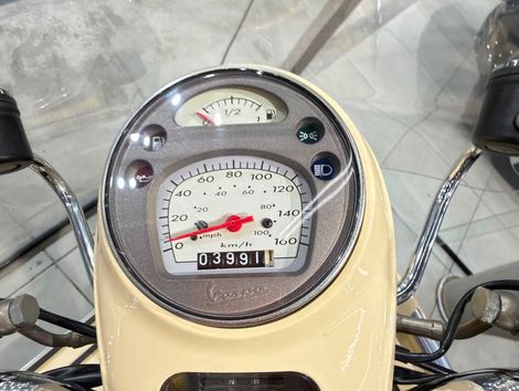 VESPA GTV 300