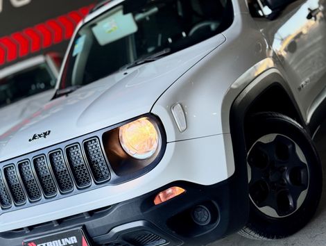 Jeep Renegade Limited 1.8 4x2 Flex 16V Aut.