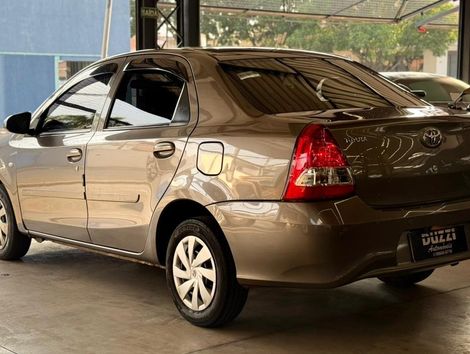 Toyota ETIOS X Sedan 1.5 Flex 16V 4p Mec.
