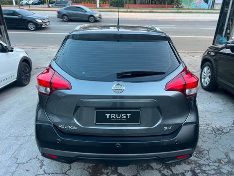 Nissan KICKS SV 1.6 16V FlexStar 5p Aut.